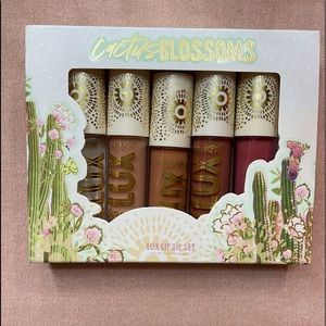 Colourpop cactus blossoms lux Lip Set